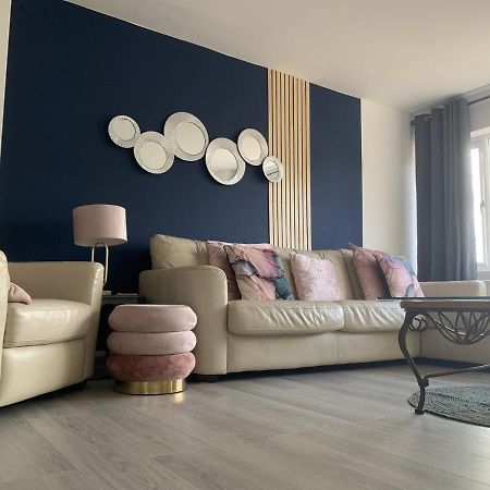 Crowthorne House, Beautiful 3 Bedroom Home For Upto 8 Guests, With Sofa Bed Cul-De-Sac With Private Driveway Nottingham Exteriör bild