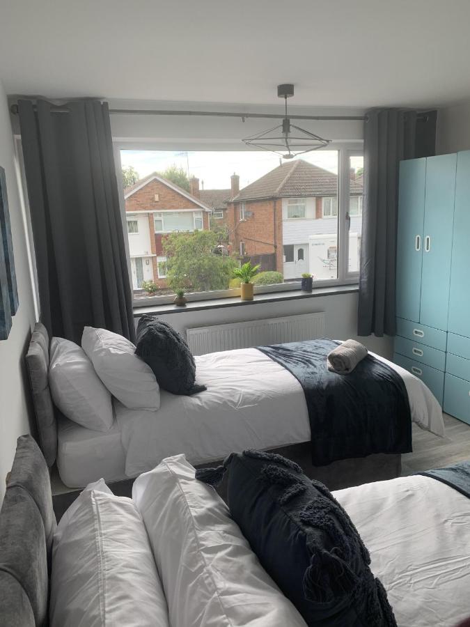 Crowthorne House, Beautiful 3 Bedroom Home For Upto 8 Guests, With Sofa Bed Cul-De-Sac With Private Driveway Nottingham Exteriör bild